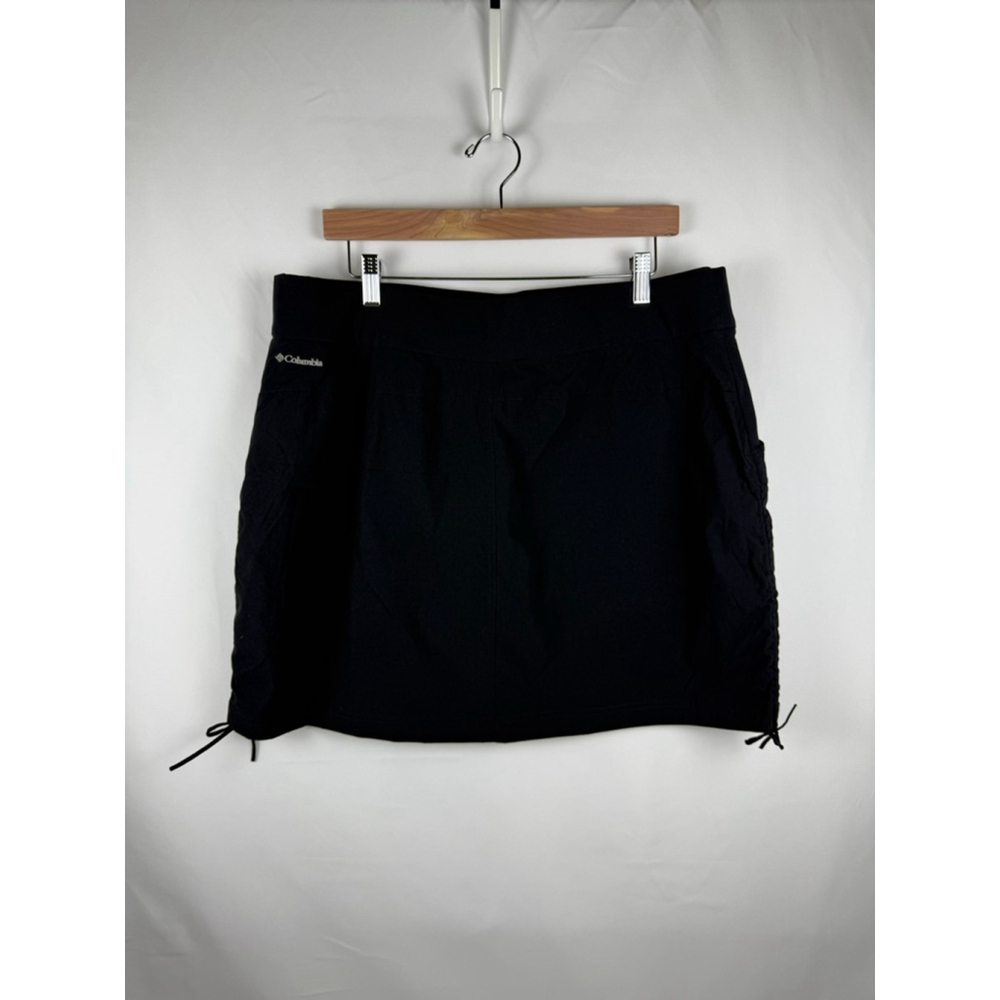 NWOT: Columbia Black Skort XL - Picture 2 of 3
